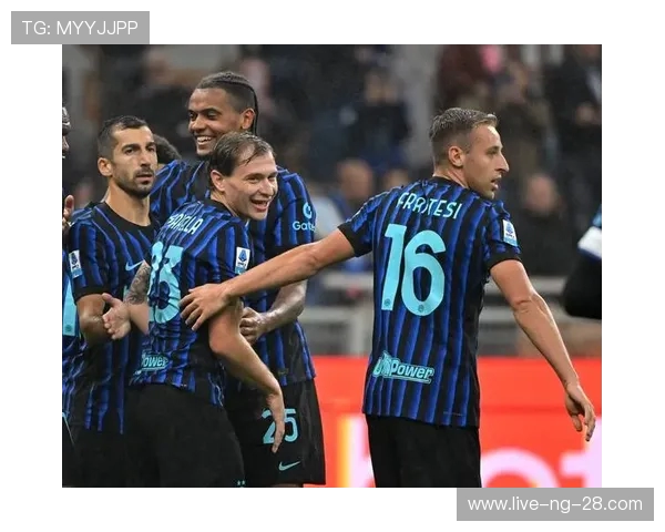 国际米兰迎战强敌全力出击争取胜利争夺意甲榜首位置