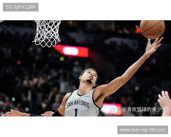 火箭迎战马刺年轻核心对决再掀热潮新赛季首秀引爆全场焦点