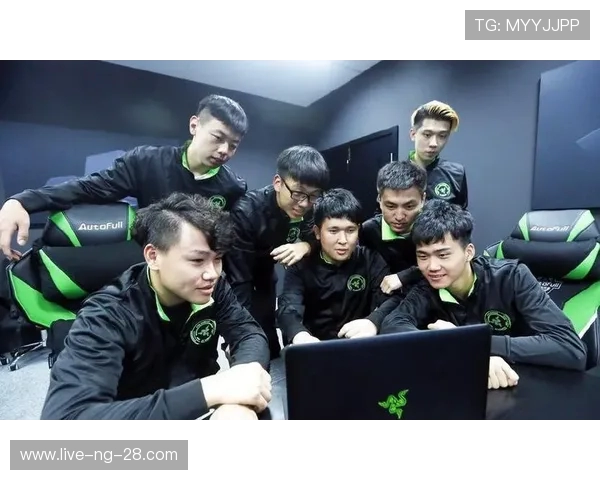 王者荣耀战术解析IG战队的盯防体系与团队协作策略探讨