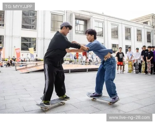 重庆滑板队战术创新引领潮流实现历史新高的背后故事