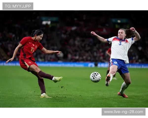 中国女足迎战荷兰队央视直播盛况解析与精彩瞬间回顾