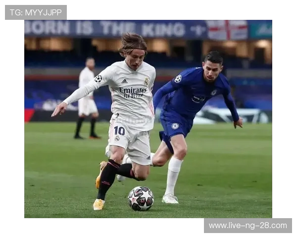 克劳利与朴次茅斯历史交锋记录分析及战绩回顾